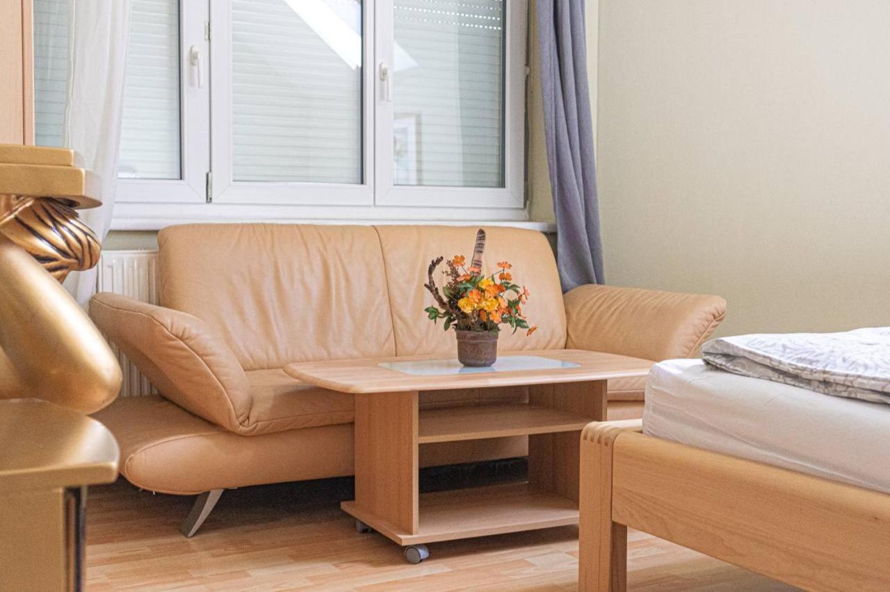Comfortable Rooms In A Beautiful House Gd Vienne Extérieur photo