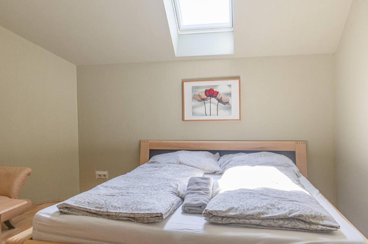 Comfortable Rooms In A Beautiful House Gd Vienne Extérieur photo
